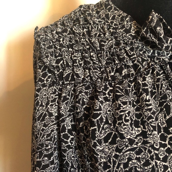 MAX STUDIO black/white printed blouse size medium - Picture 6 of 12